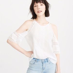 Abercrombie & Fitch white top